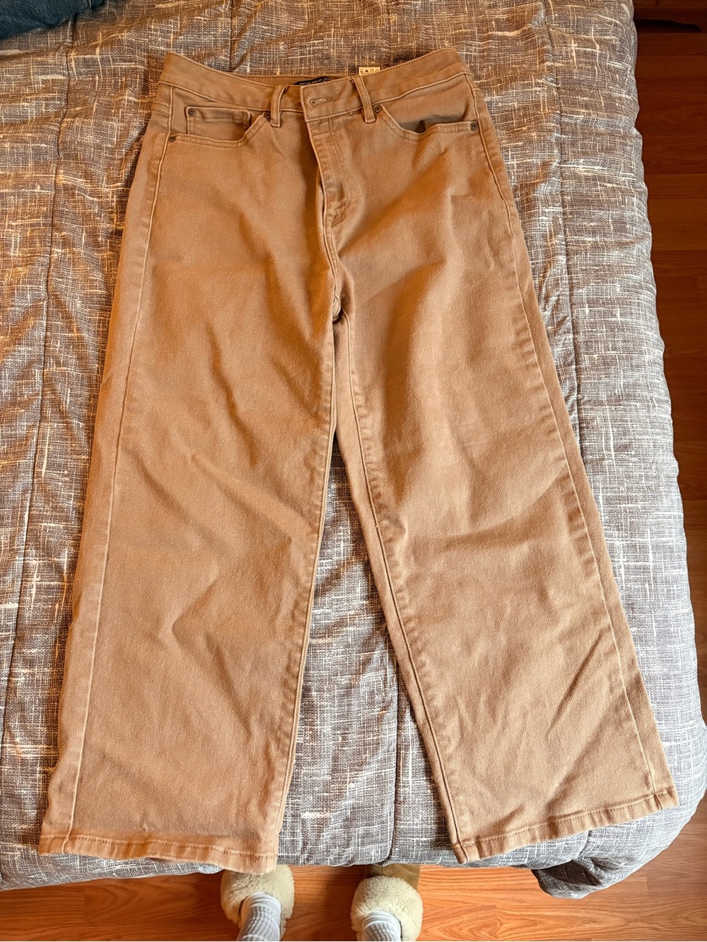 RW&CO. Cropped Wide-Leg Pants in Tan